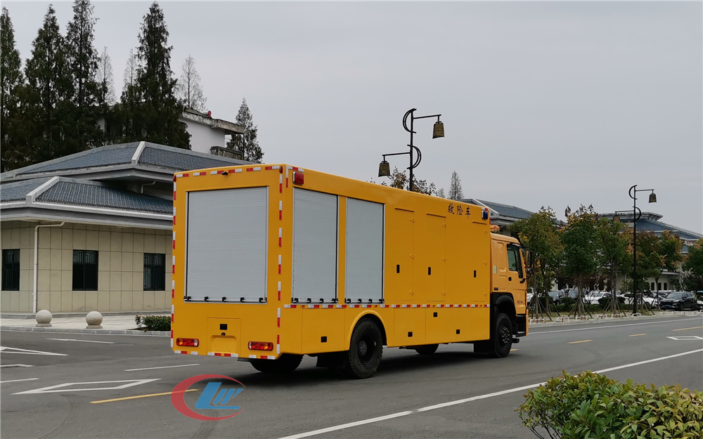 豪沃5000方排水車(便攜)